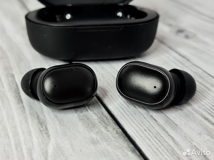 Bluetooth наушники / Наушники TWS - мощный басс