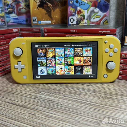 Чипованная HwFly Nintendo Switch + 40Игр