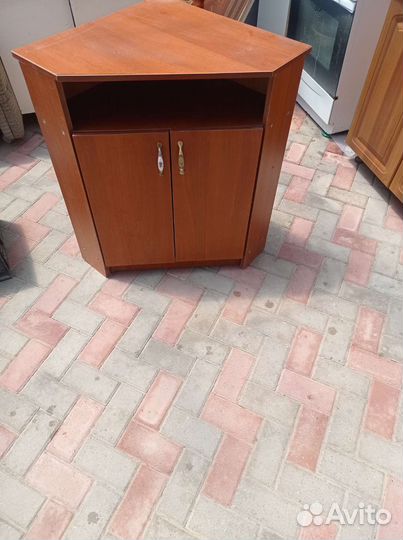 Тумба под телевизор бу