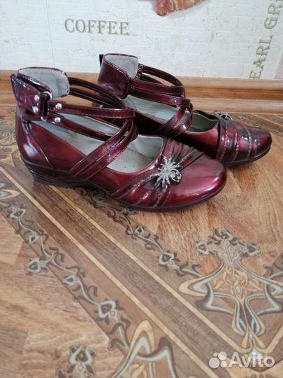 Туфельки для девочки