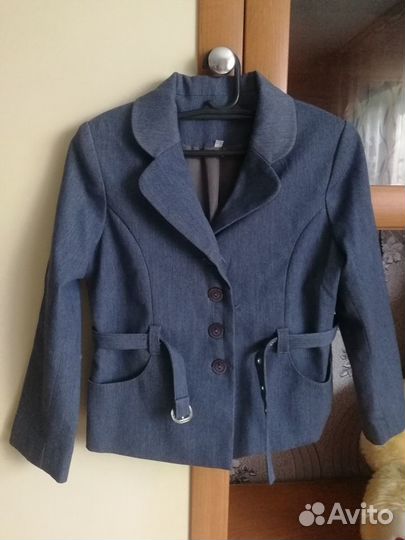 2 Школьные формы и пиджак для девочки