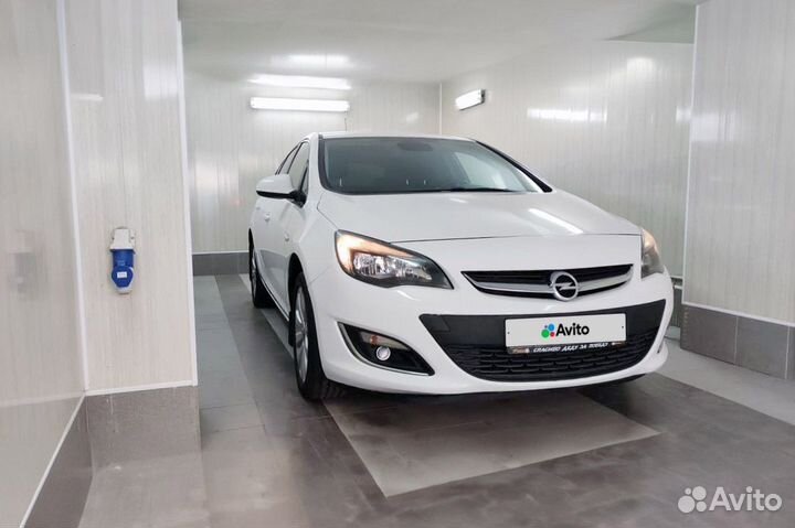 Opel Astra 1.6 AT, 2013, 163 500 км