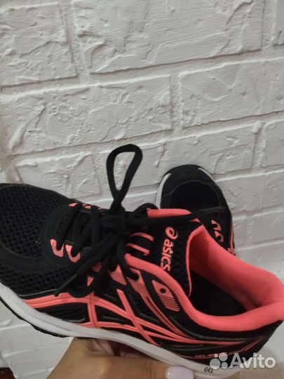 Кроссовки asics gel