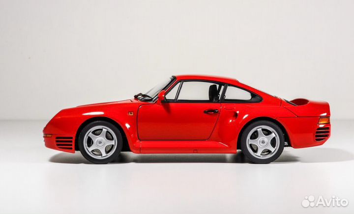 Модель autoart porsche 959 1:18