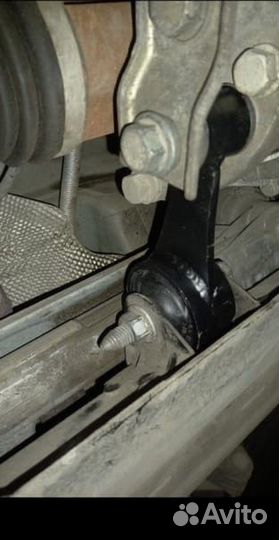 Задняя нижняя усиленная опора двигателя LADA vesta