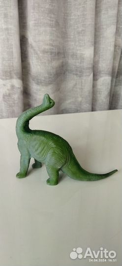 Фигурки динозавров юрского периода игрушки