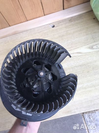 Мотор печки vw jetta5