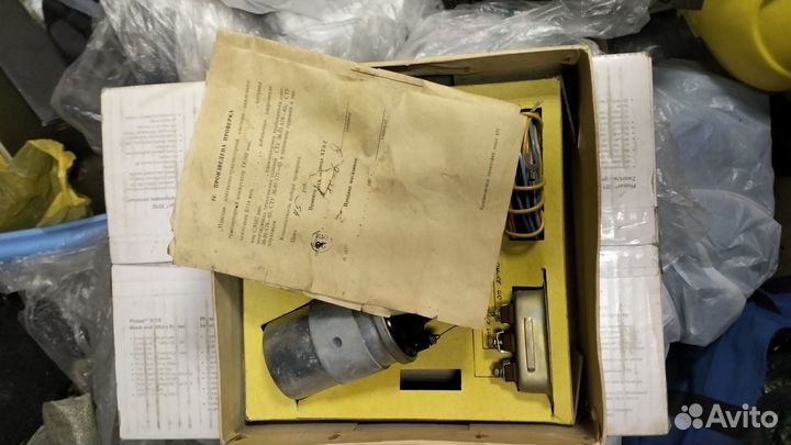 Старинное зажигание для колекционеров или интерьер