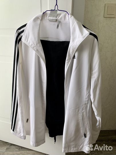 Спортивный костюм adidas 44-46