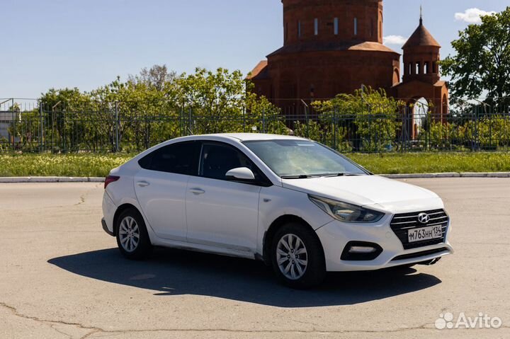 Аренда Авто под Такси на Газу Hyundai Solaris