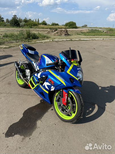 Suzuki gsx r1000