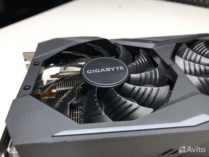 Видеокарта Gigabyte GeForce RTX 2080 8Gb 256bit