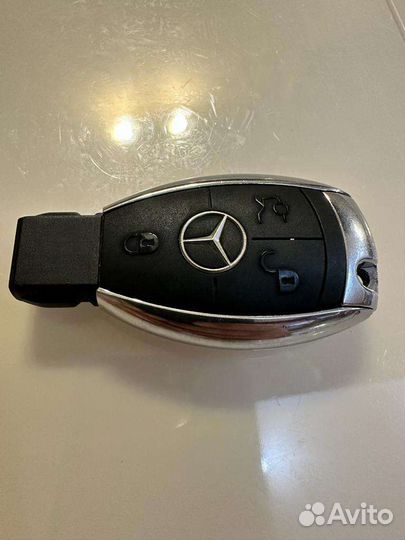 Ключ mercedes рыбка