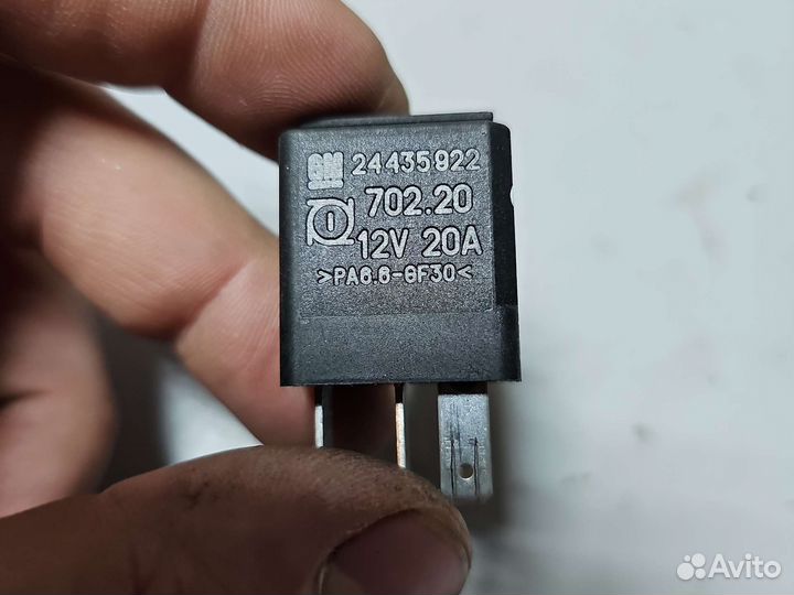 Реле 24435922 Opel Astra H 2004-2015