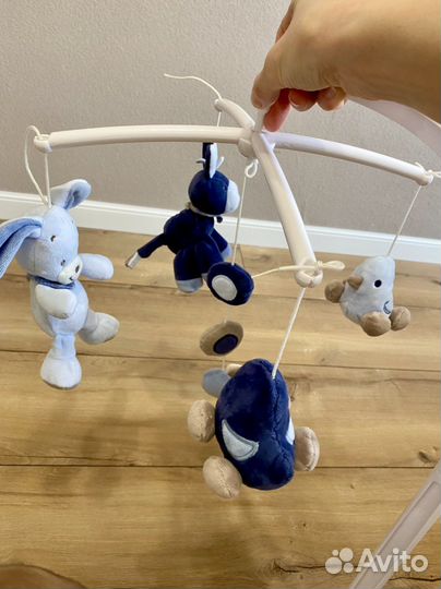 Мобиль на кроватку