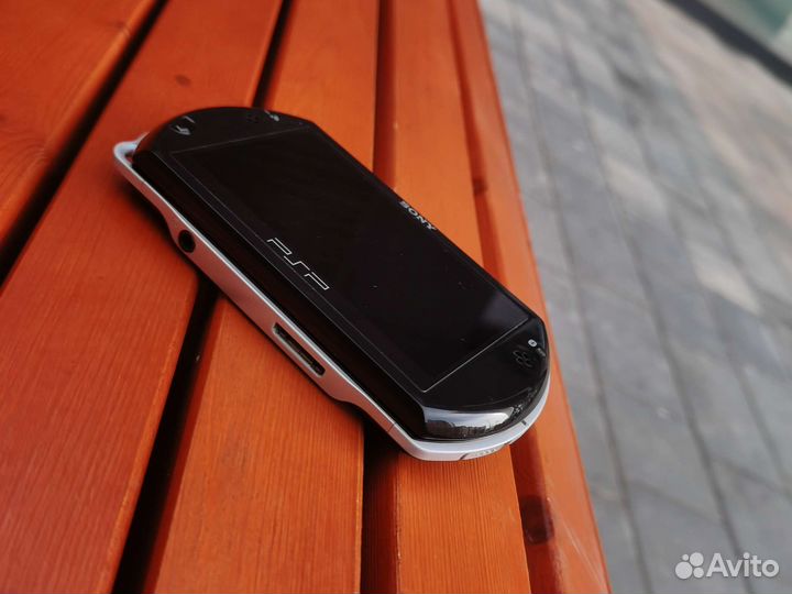 Psp go