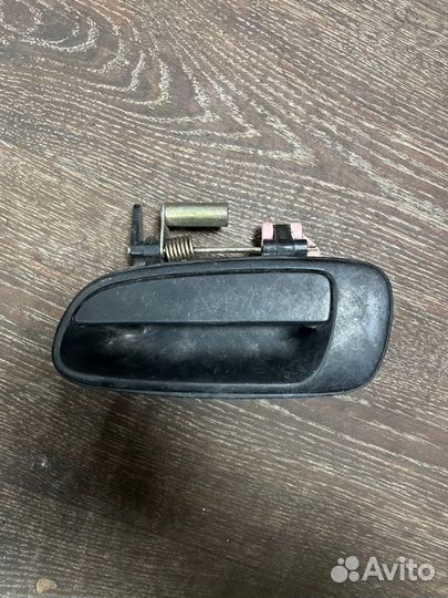 Ручка двери внешняя задняя левая Toyota Prius