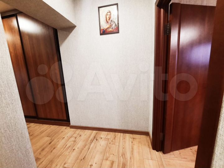 3-к. квартира, 99 м², 5/9 эт.