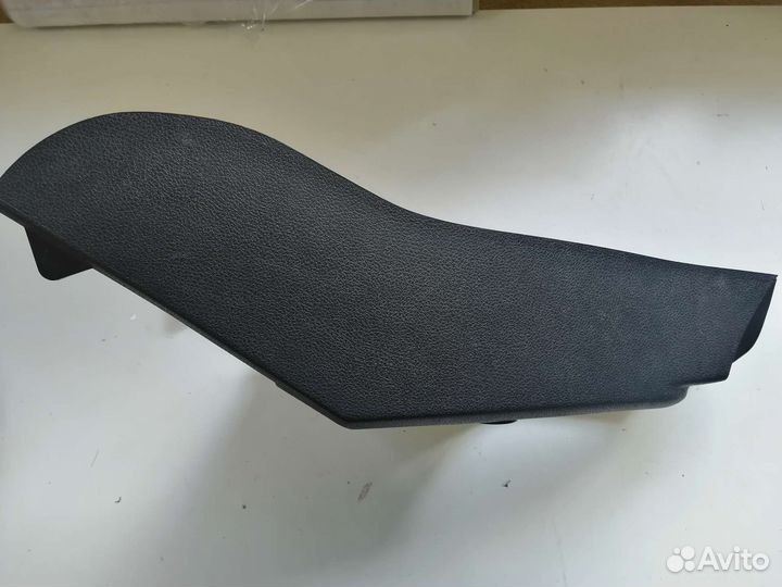 Консоль на кулису МКПП Renault Logan 2