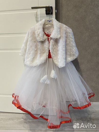 Платье на девочку