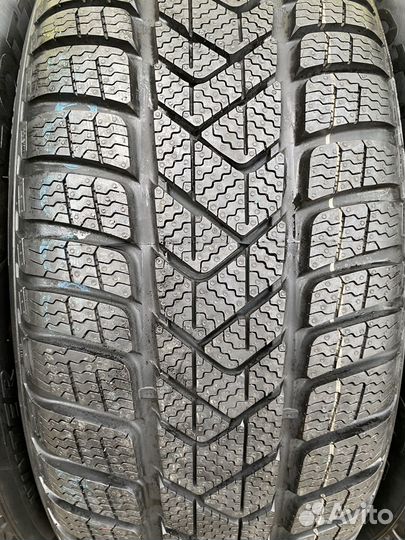 Pirelli Winter Sottozero 3 225/55 R17 97H