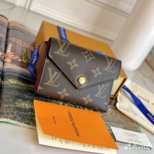 Кошелек Louis Vuitton