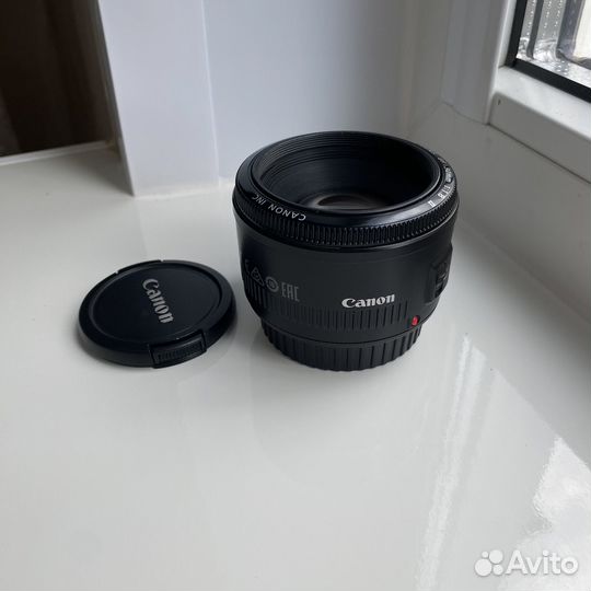 Объектив Canon 50mm 1.8