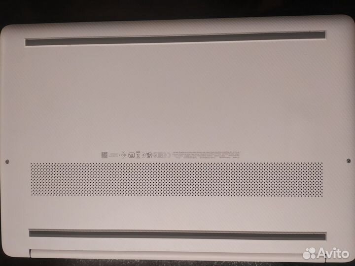 HP Laptop 15s AMD Athlon Gold 3150U 2.4-3.3 ггц
