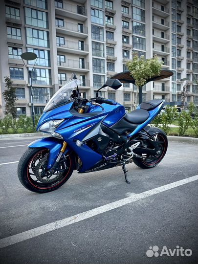 Suzuki gsx s 1000f