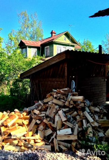 Дрова сухие навалом