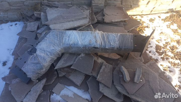 Кронштейн на shacman