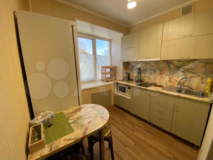 3-к. квартира, 50 м², 4/5 эт.