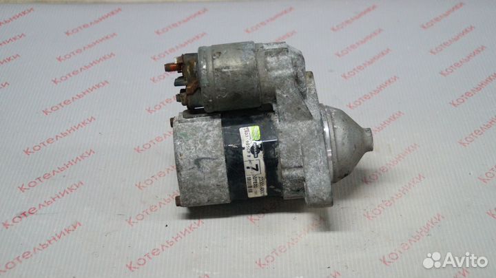 Nissan 23300-AX001 Стартер