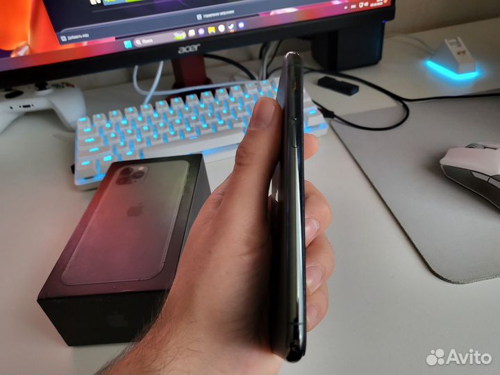 iPhone 11 pro 64gb green