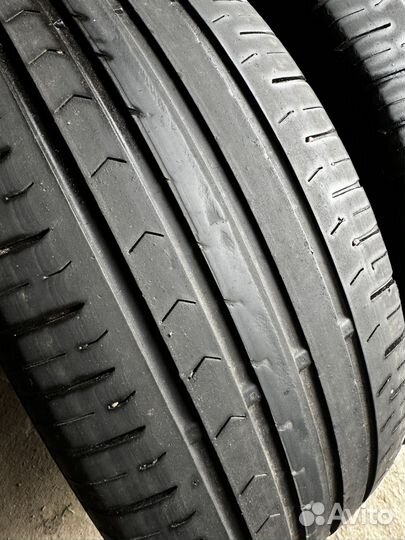 Continental ContiPremiumContact 5 215/60 R16