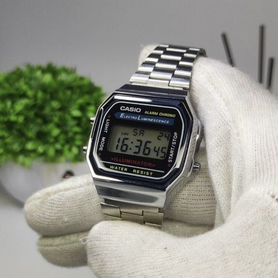 Наручные часы Casio