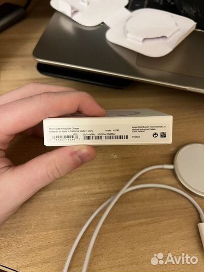 Беспроводная зарядка magsafe