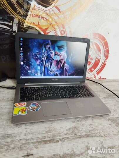 Игровой ноутбук Asus i7-6gen GTX 950M 12 озу SSD