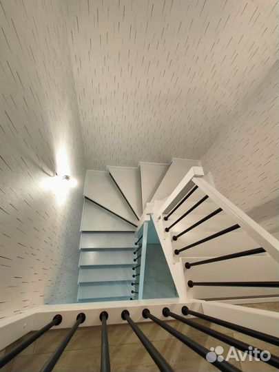 Деревянная лестница