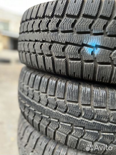 Pirelli Winter Ice Control 205/60 R16