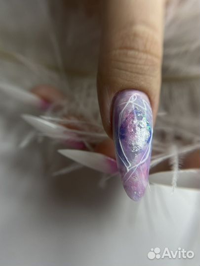 Мастер маникюра