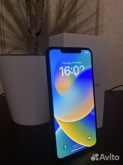 iPhone Xs Max, 64 ГБ