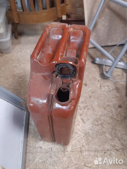 Канистра металлическая 20 л