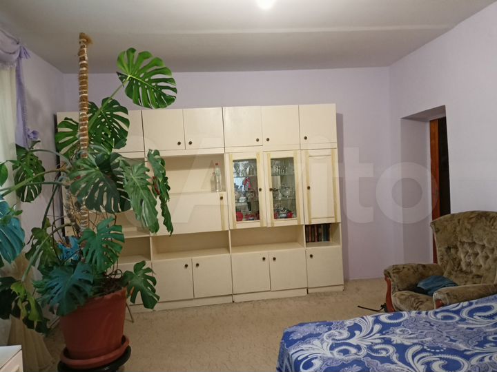 Комната 20 м² в 4-к., 1/2 эт.