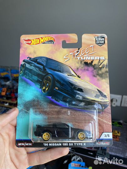 Hot wheels premium