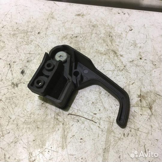 Ручка открывания капота Фольксваген Пассат Б5