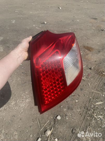 Задняя правая фара на kia ceed