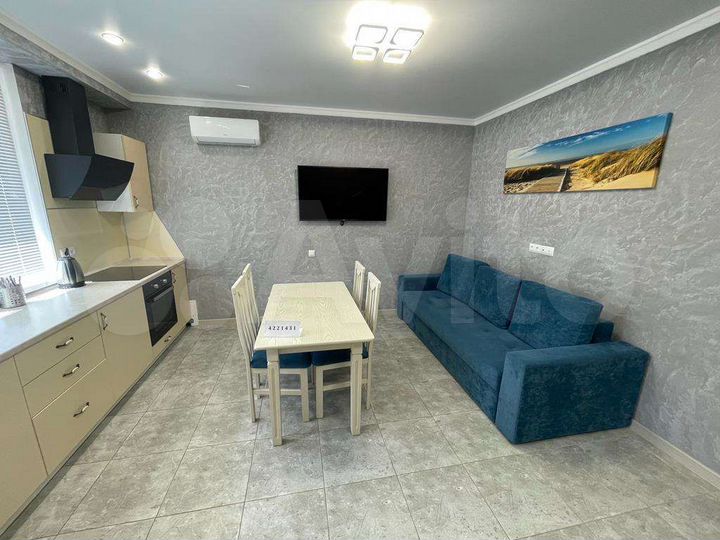 Таунхаус 90 м² на участке 1 сот.