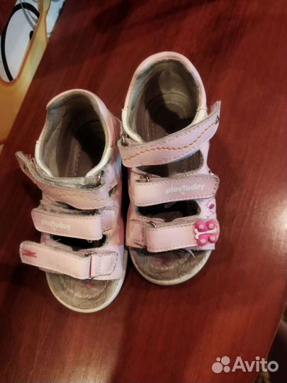Босоножки для девочки