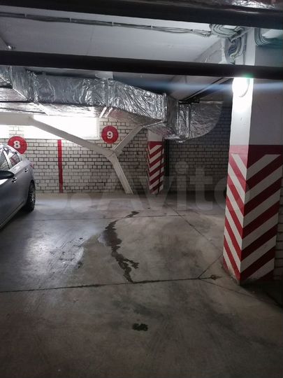 Машиноместо, 13 м²